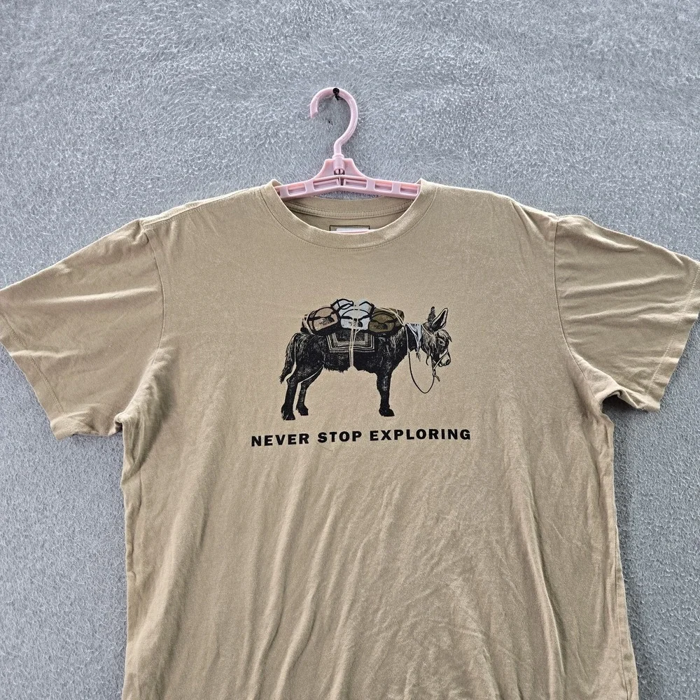The North‎ Face Men Shirt L Tan Graphic Donkey Print Short Sleeve Logo